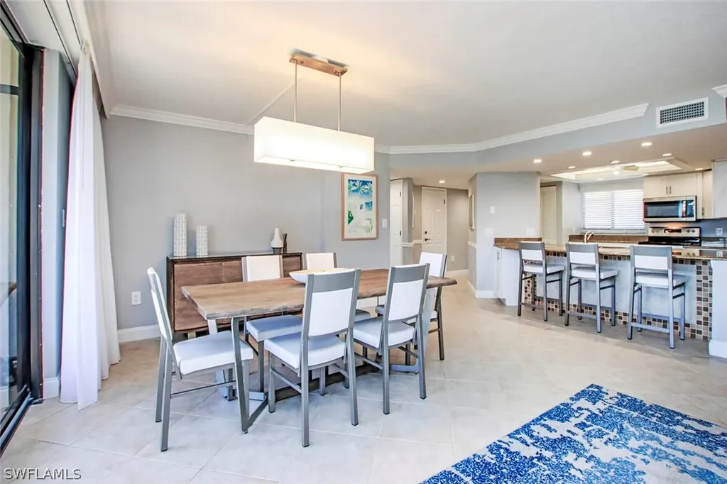 1401 Middle Gulf Drive Sanibel FL 33957