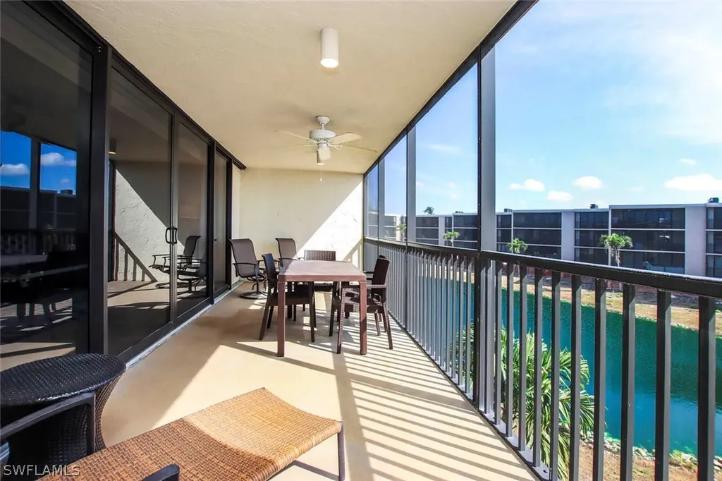 1401 Middle Gulf Drive Sanibel FL 33957