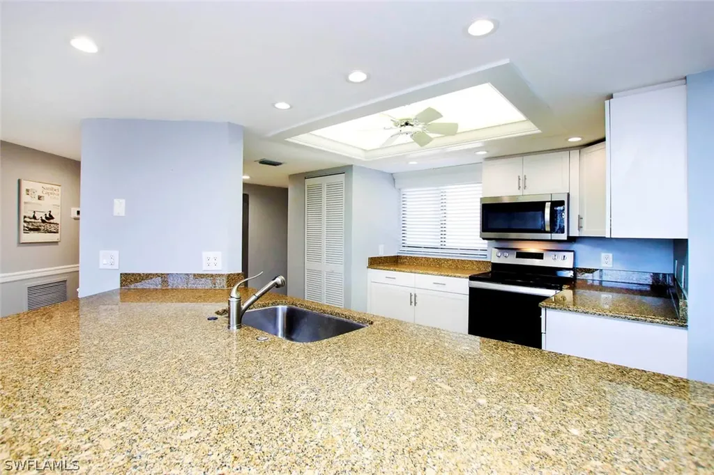 1401 Middle Gulf Drive Sanibel FL 33957