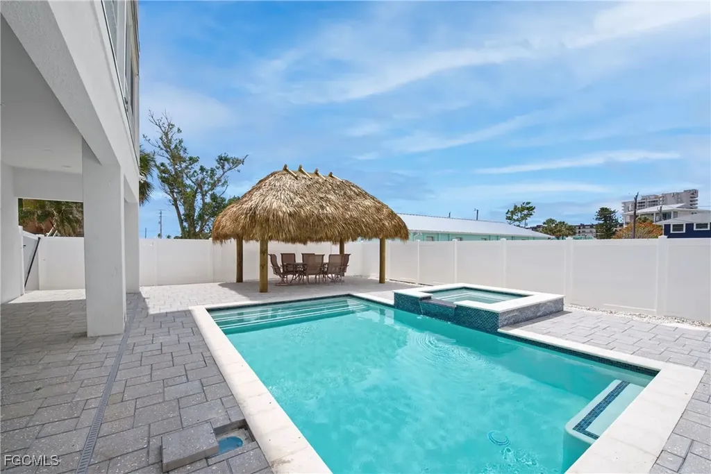 151 Chapel Street Fort Myers Beach FL 33931