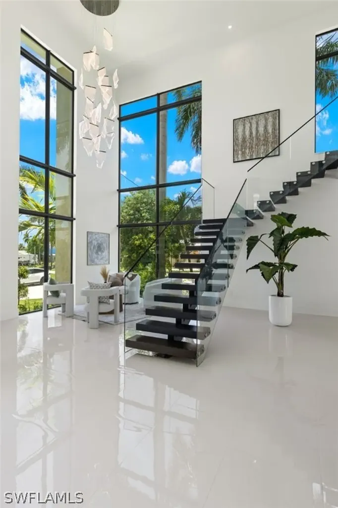 5636 De Soto Court Cape Coral FL 33904