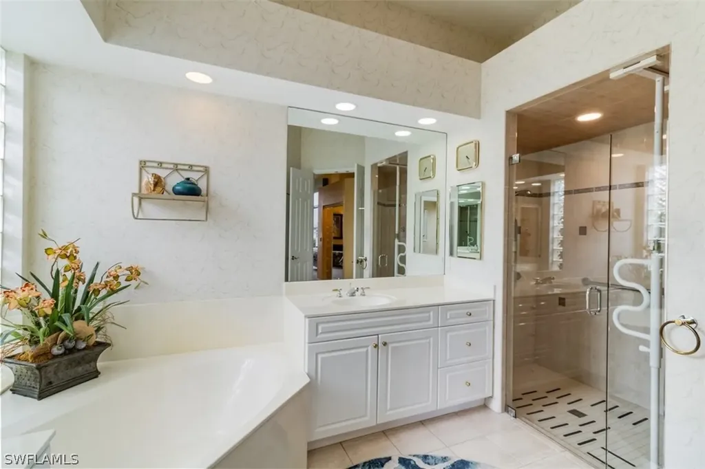 902 Tierra Lago Way Naples FL 34119