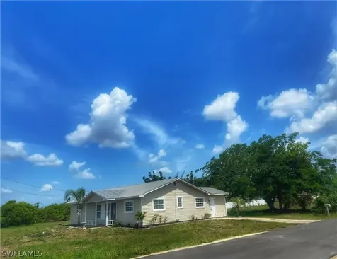 4200 7TH Street SW Lehigh Acres FL 33976