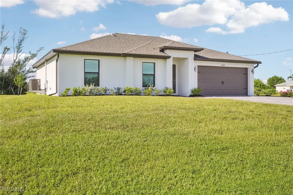 2624 Diplomat Parkway W Cape Coral FL 33993