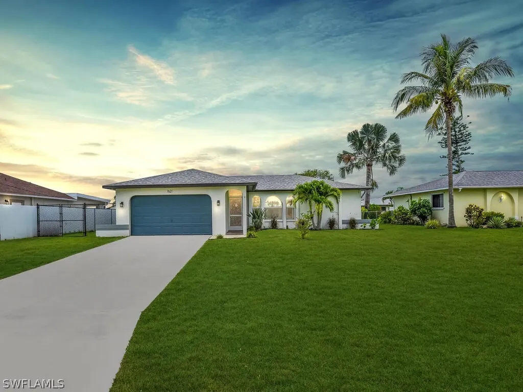 1621 SE 6th Lane Cape Coral FL 33990