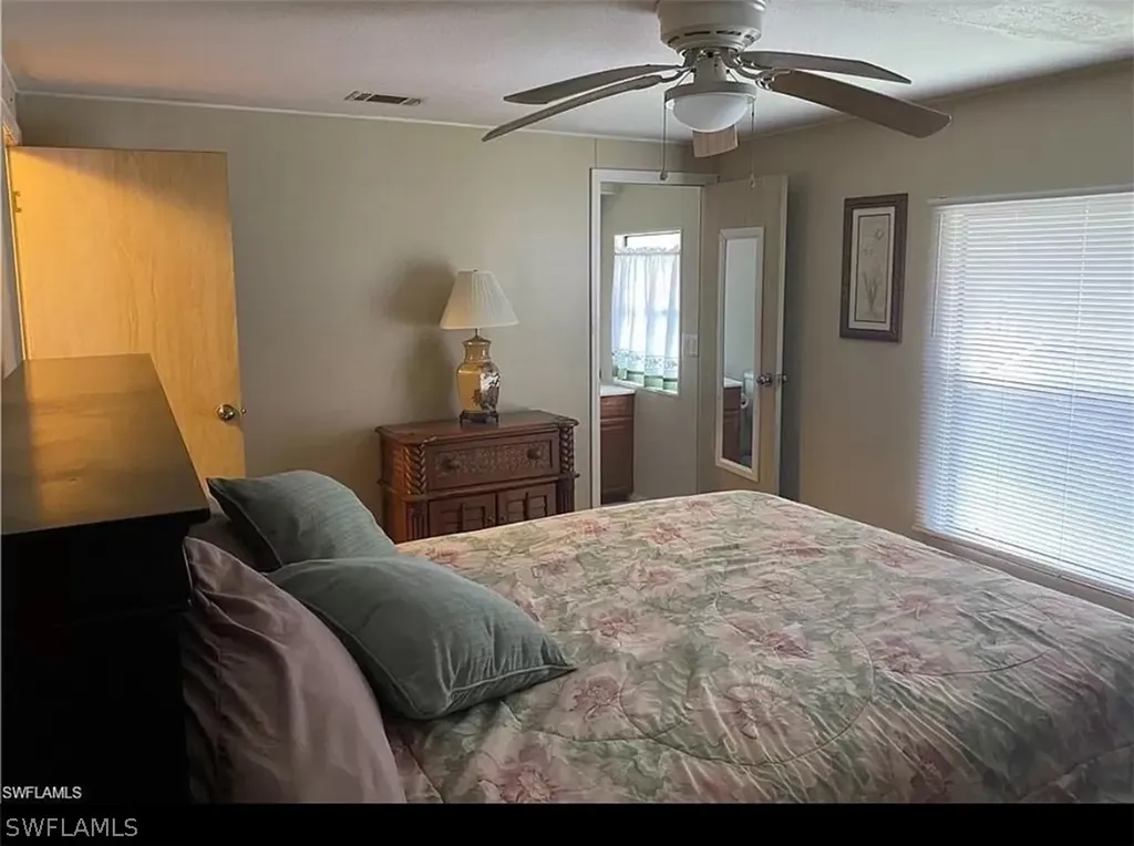 78 Sunrise Avenue North Fort Myers FL 33903