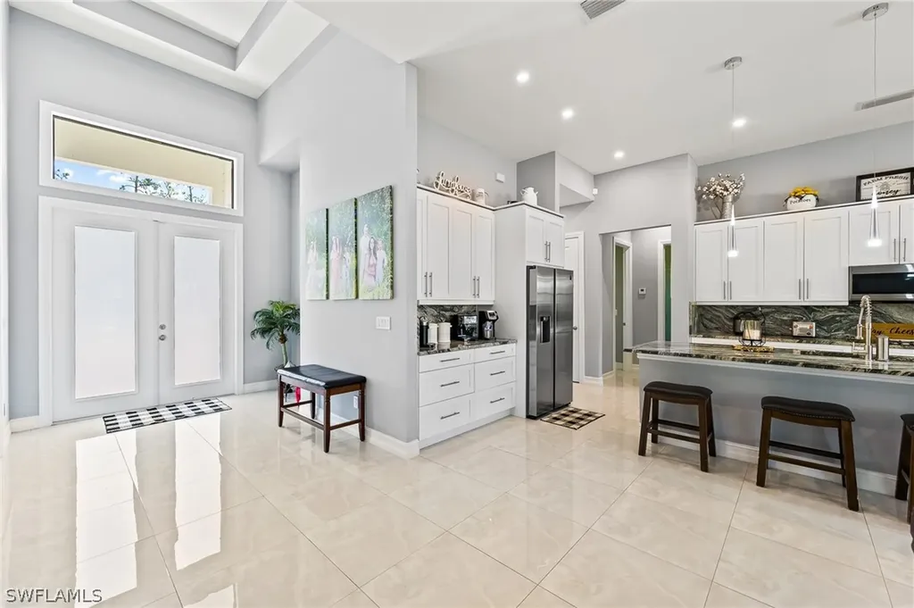4063 8th Avenue NE Naples FL 34120