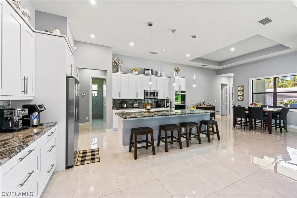4063 8th Avenue NE Naples FL 34120