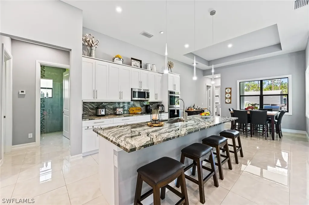 4063 8th Avenue NE Naples FL 34120