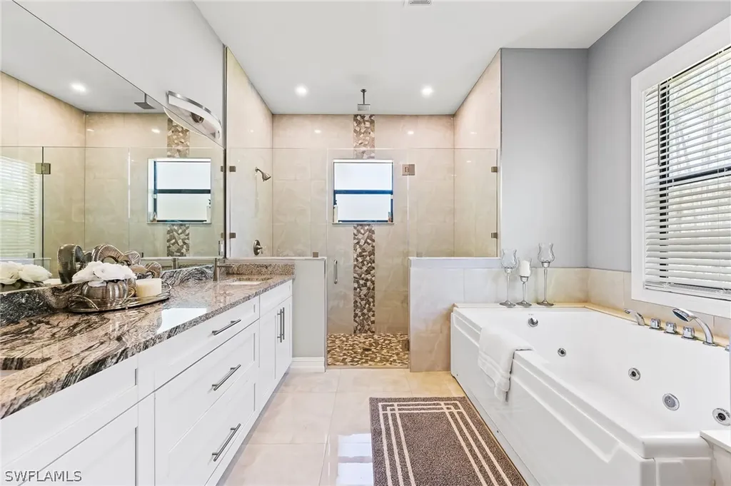 4063 8th Avenue NE Naples FL 34120