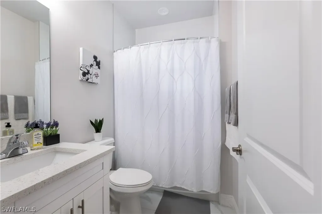 3773 8th Avenue NE Naples FL 34120