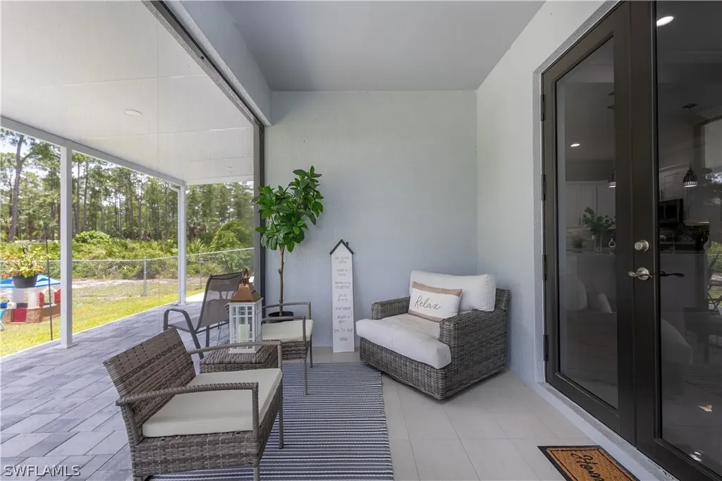 3773 8th Avenue NE Naples FL 34120