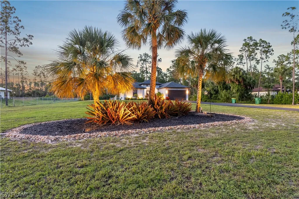 3773 8th Avenue NE Naples FL 34120