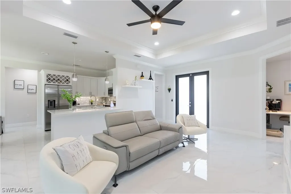 3773 8th Avenue NE Naples FL 34120