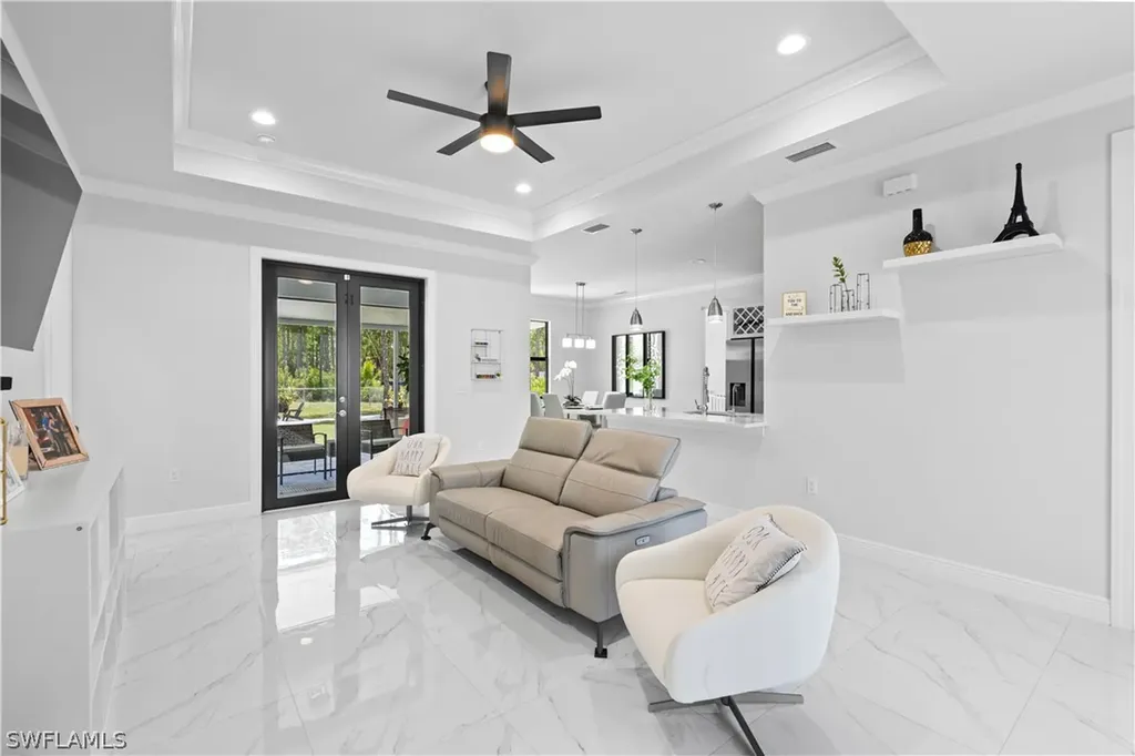 3773 8th Avenue NE Naples FL 34120