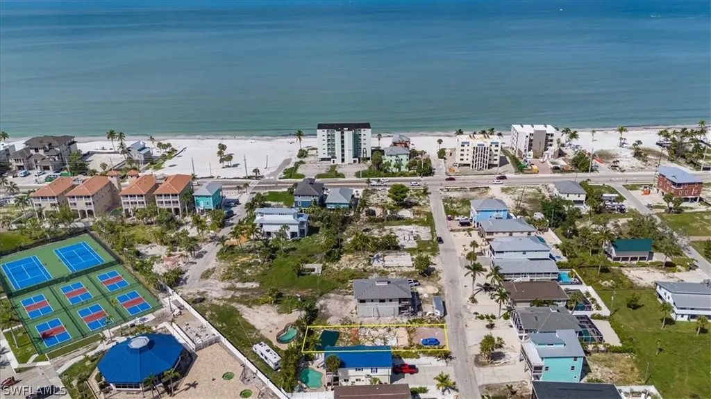 122 Gulfview Avenue Fort Myers Beach FL 33931