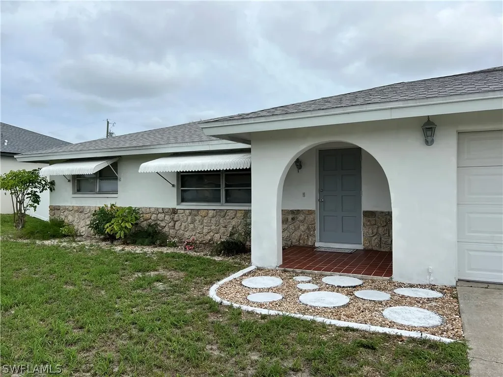 326 SE 47th Street Cape Coral FL 33904