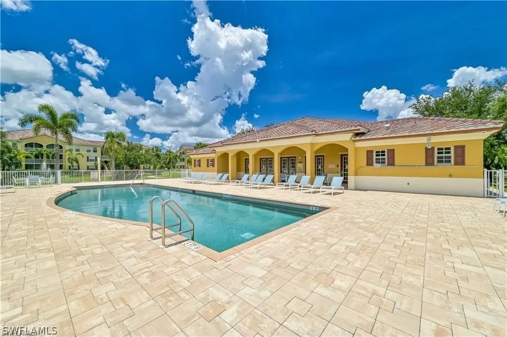 4105 Residence Drive Fort Myers FL 33901
