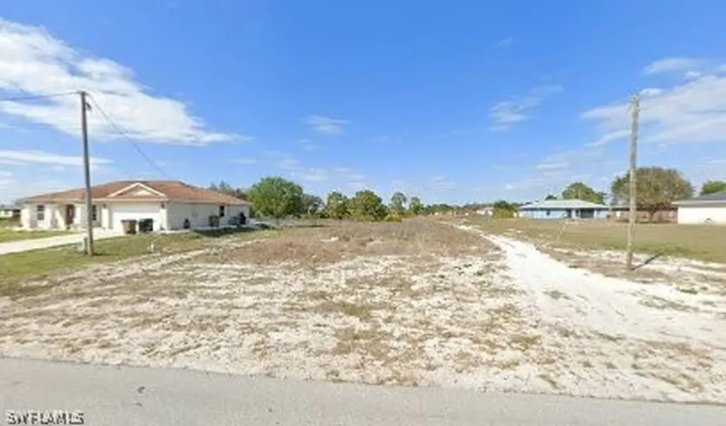 2700 40th Street SW Lehigh Acres FL 33976