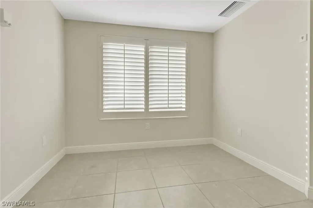 2745 1st Street Fort Myers FL 33916
