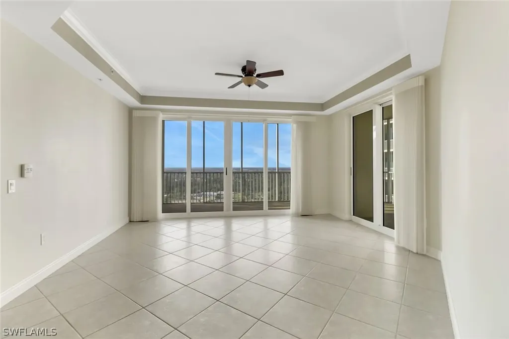 2745 1st Street Fort Myers FL 33916