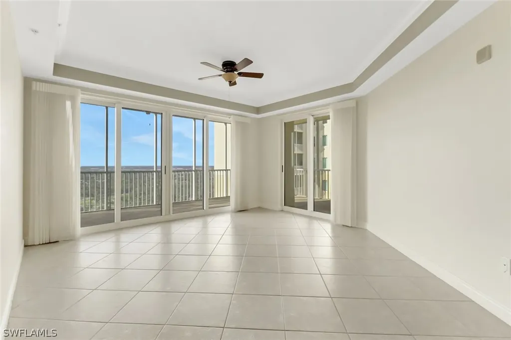 2745 1st Street Fort Myers FL 33916