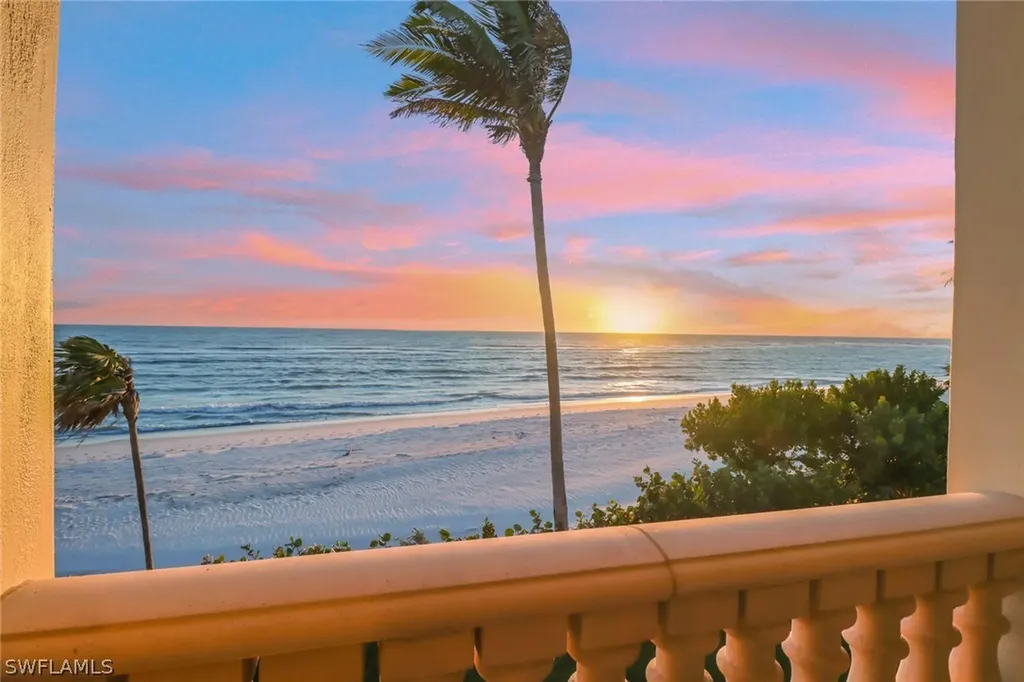6111 Sanibel Captiva Road Sanibel FL 33957