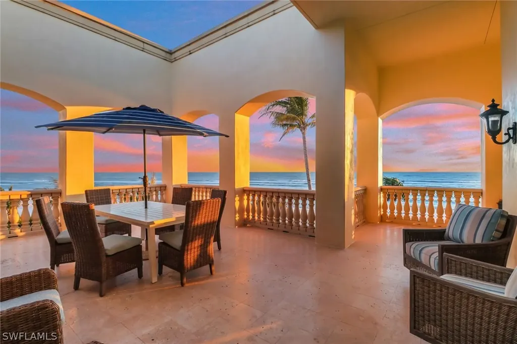 6111 Sanibel Captiva Road Sanibel FL 33957