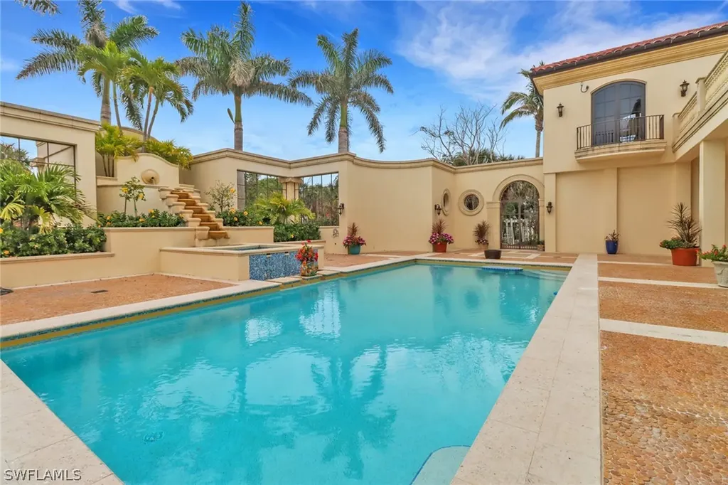 6111 Sanibel Captiva Road Sanibel FL 33957