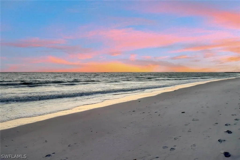 6111 Sanibel Captiva Road Sanibel FL 33957