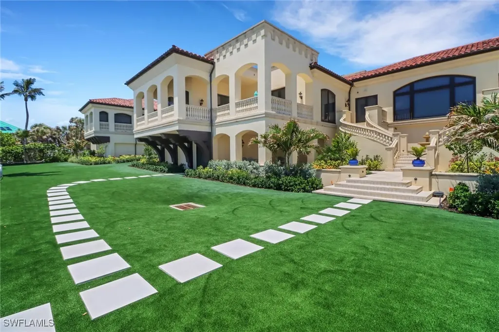 6111 Sanibel Captiva Road Sanibel FL 33957