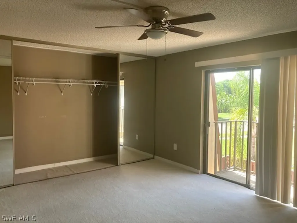 5208 Cedarbend Drive Fort Myers FL 33919