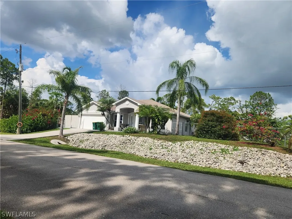 1510 15th Street SW Naples FL 34117