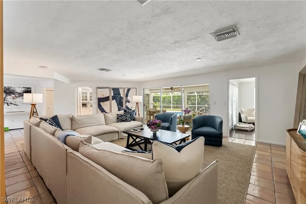 626 Regatta Road Naples FL 34103