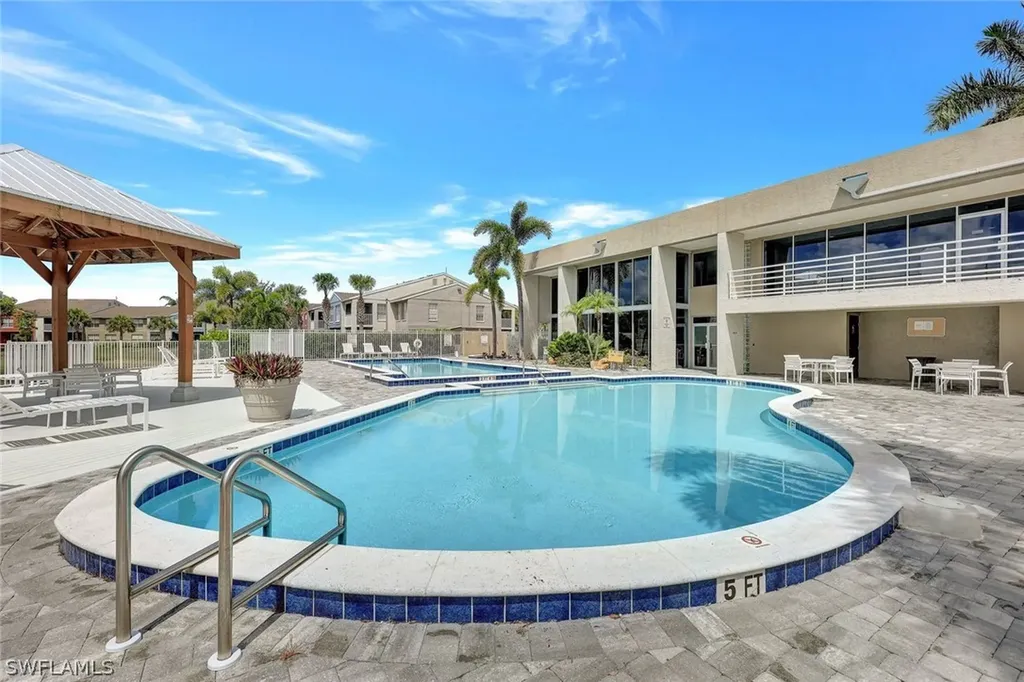 177 Santa Clara Drive Naples FL 34104