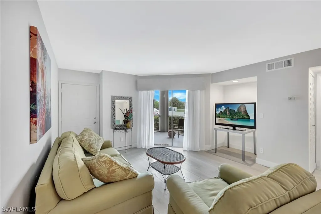 177 Santa Clara Drive Naples FL 34104
