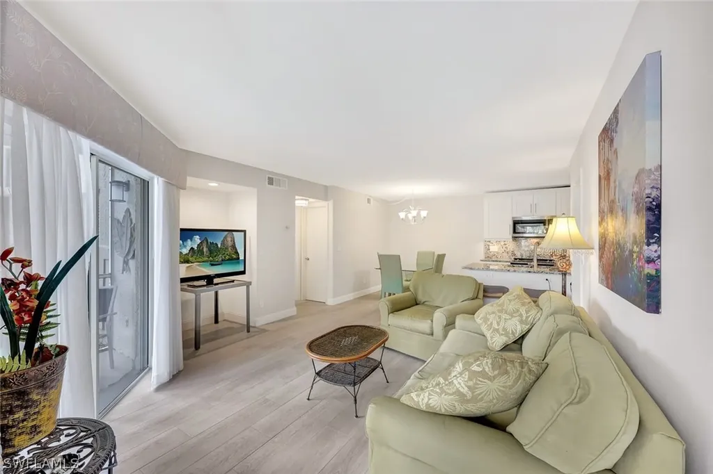 177 Santa Clara Drive Naples FL 34104