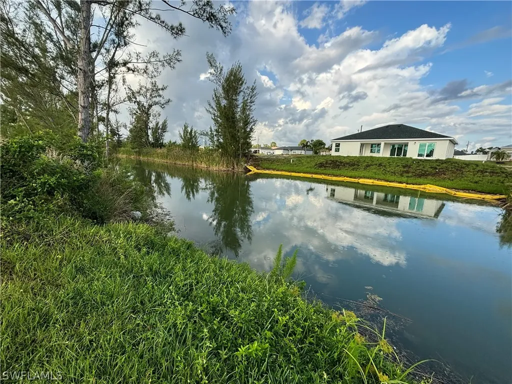 1822 NW 21st Avenue Cape Coral FL 33993