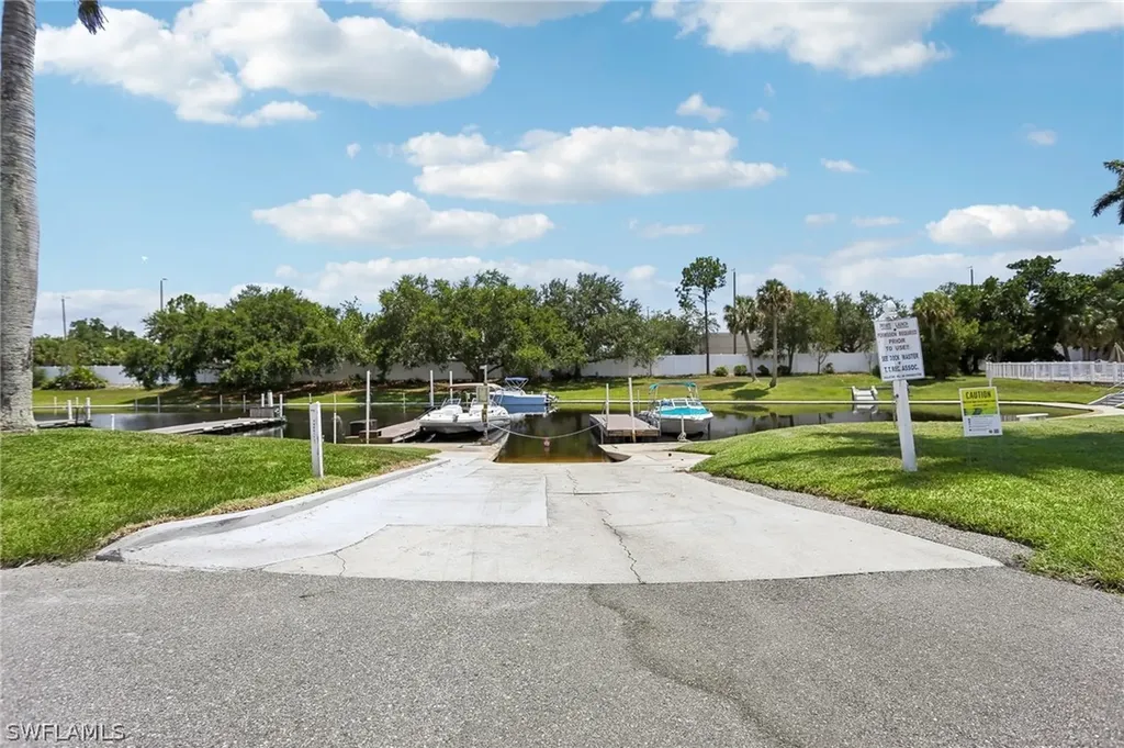 1512 Tropic Terrace North Fort Myers FL 33903