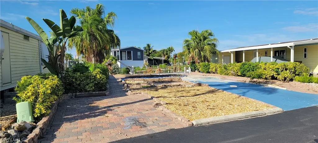 4693 Mai Kai Lane Bonita Springs FL 34134