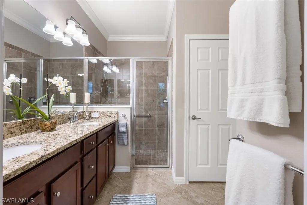 9187 Woodhurst Drive Naples FL 34120