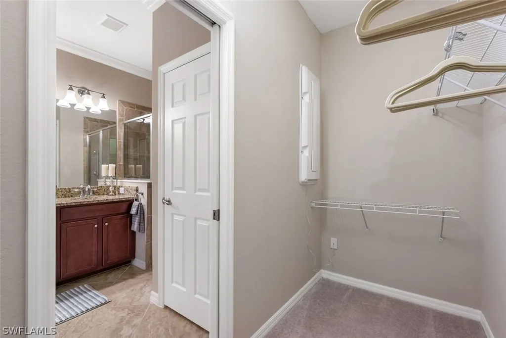 9187 Woodhurst Drive Naples FL 34120