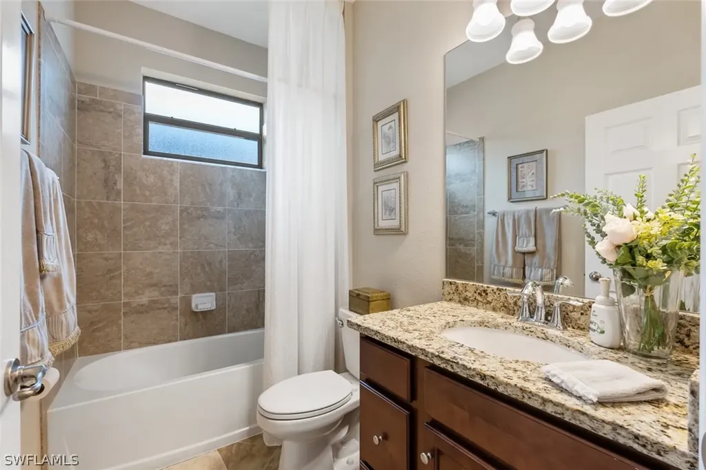 9187 Woodhurst Drive Naples FL 34120