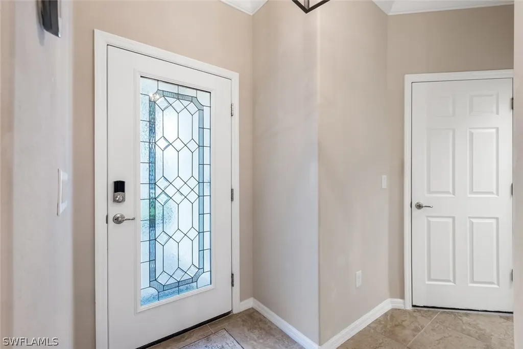 9187 Woodhurst Drive Naples FL 34120