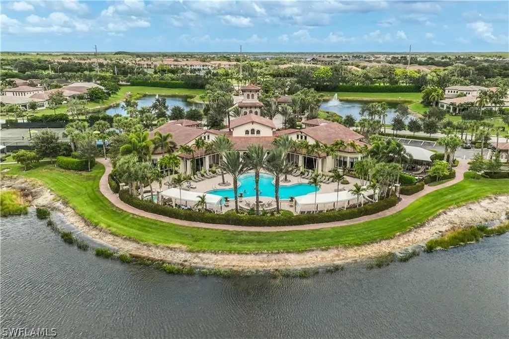 9187 Woodhurst Drive Naples FL 34120