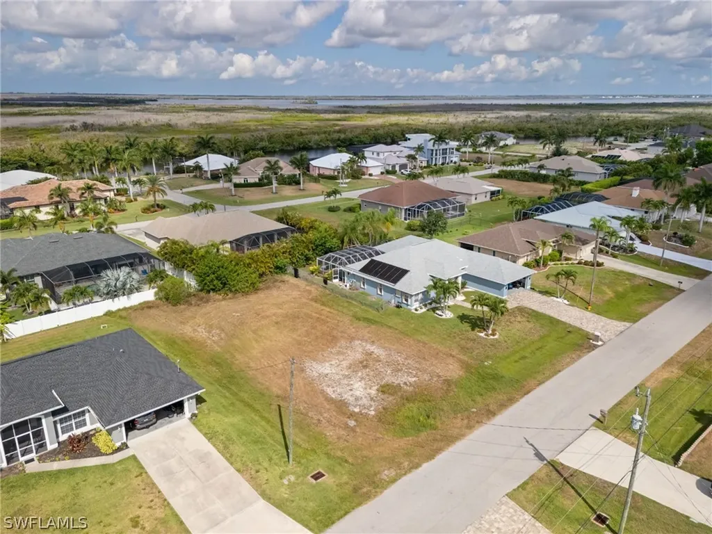 2902 SW 29th Place Cape Coral FL 33914