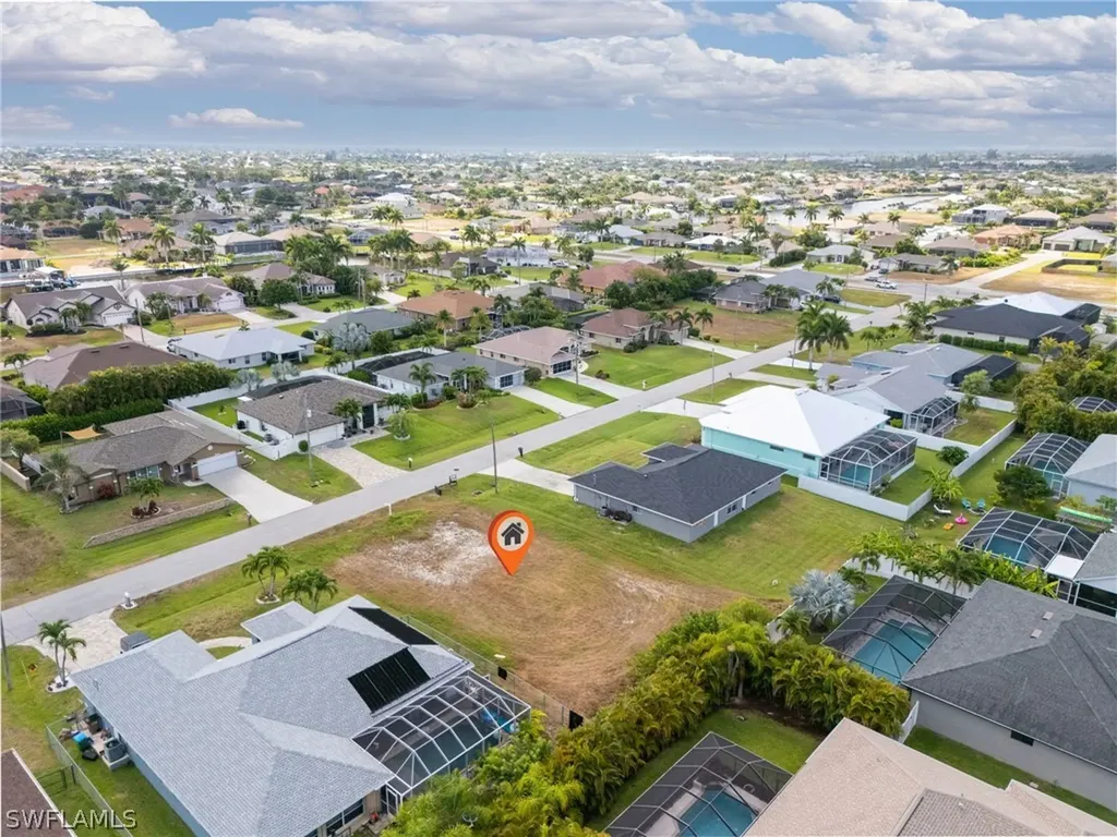 2902 SW 29th Place Cape Coral FL 33914