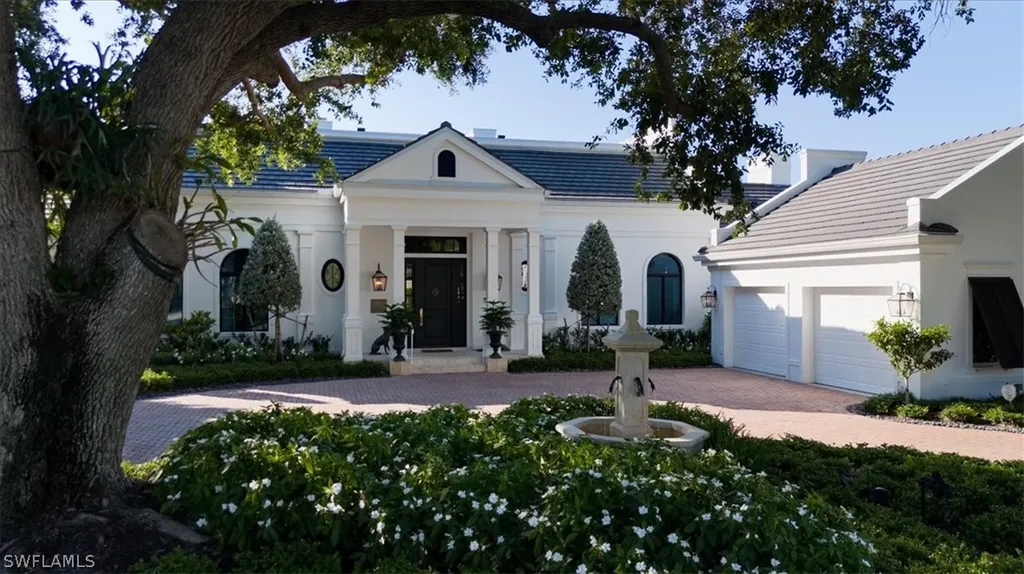 Naples FL, 15295 Burnaby Drive