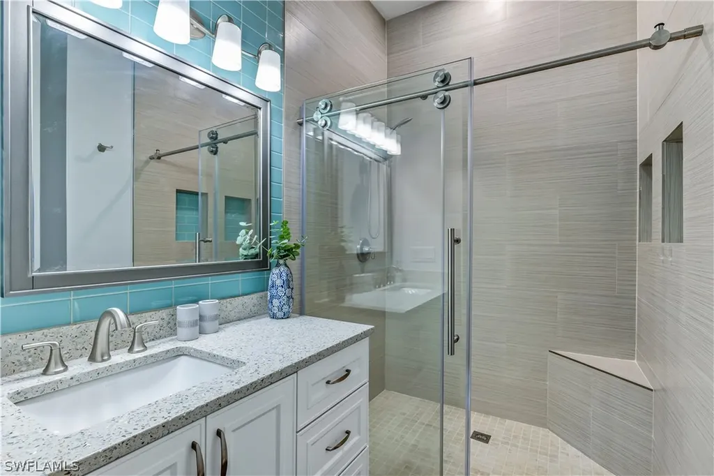 1006 Mainsail Drive Naples FL 34114