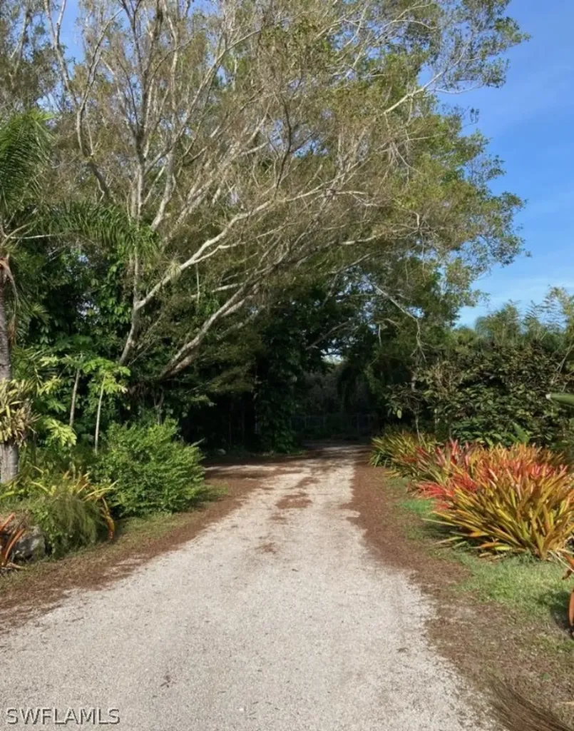 11301 Longfellow Lane Bonita Springs FL 34135